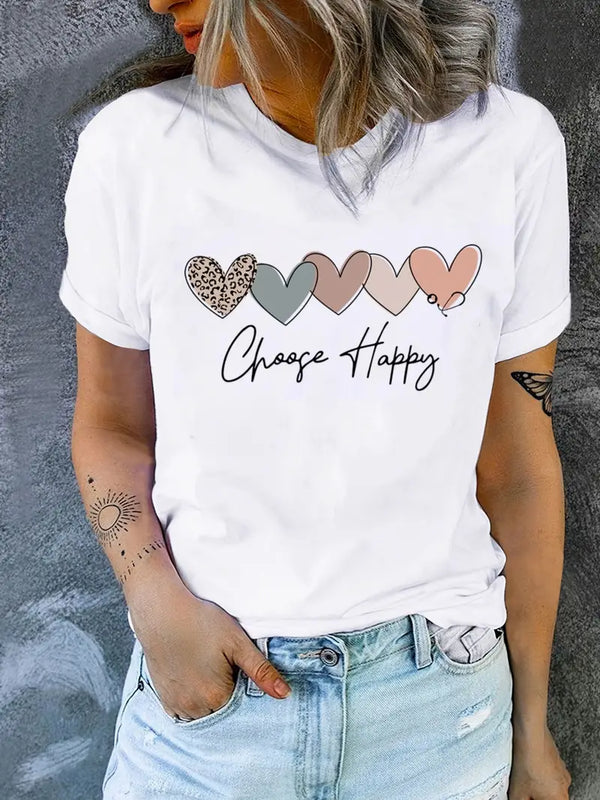 Sarah - Lässiges T-Shirt mit Buchstabenprint und Herzen in Pastellfarbe